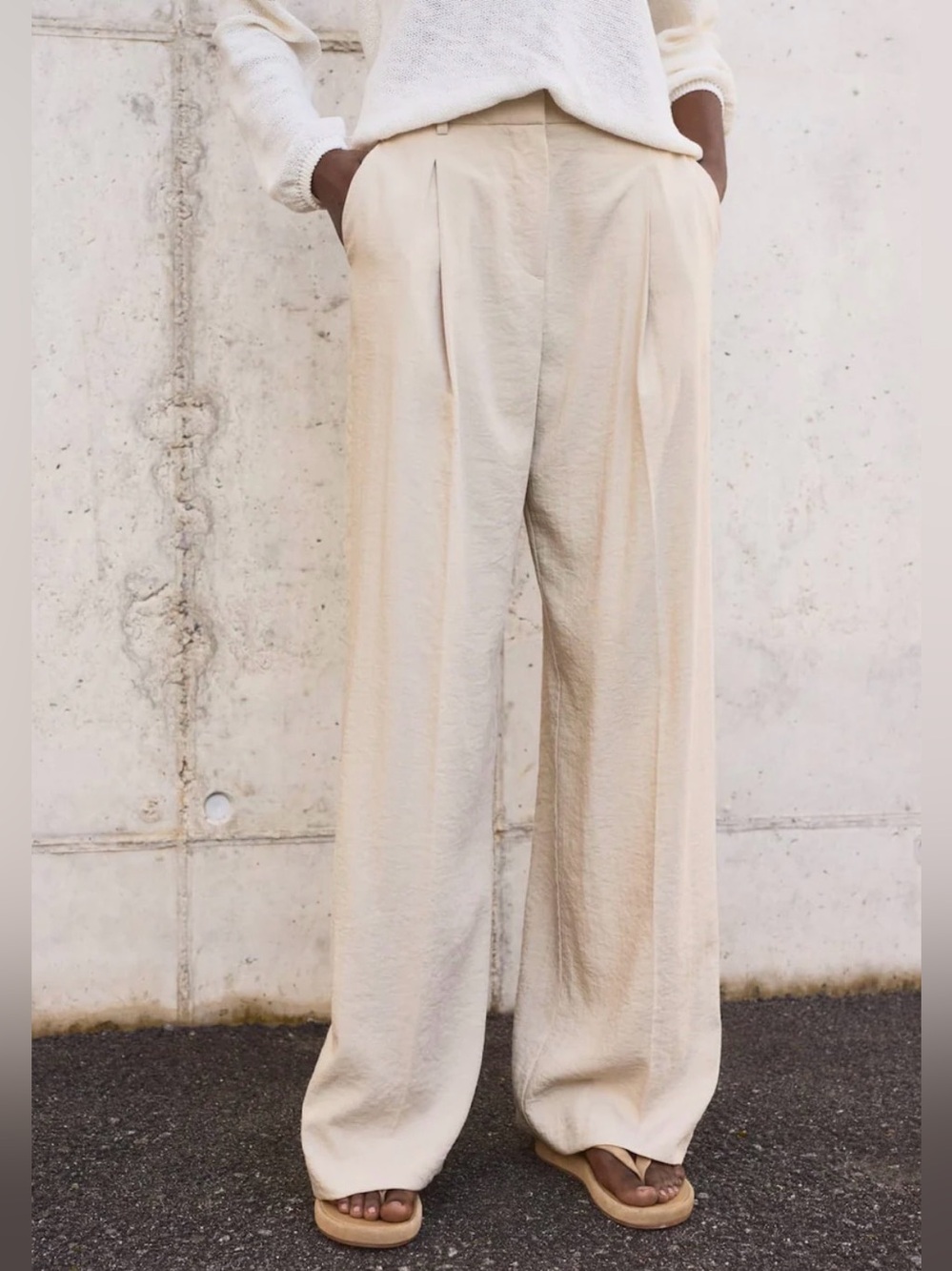 Mango Wide-Leg Pleated Trousers
